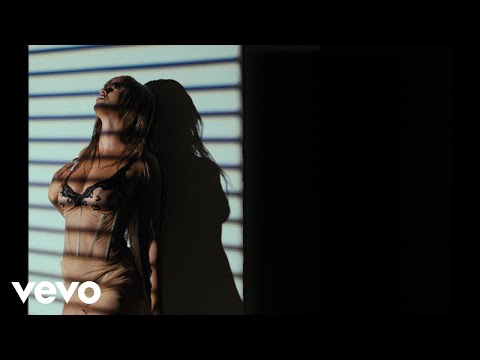 La Zowi, Mariah Angeliq - DURO (Official)